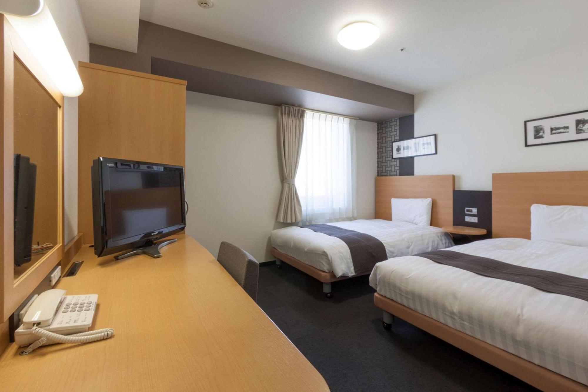 Comfort Hotel Tokyo Kiyosumi Shirakawa Bagian luar foto
